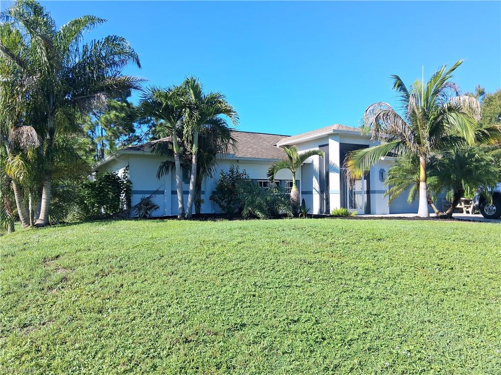 719 Zeppelin Pl Property Photo 3