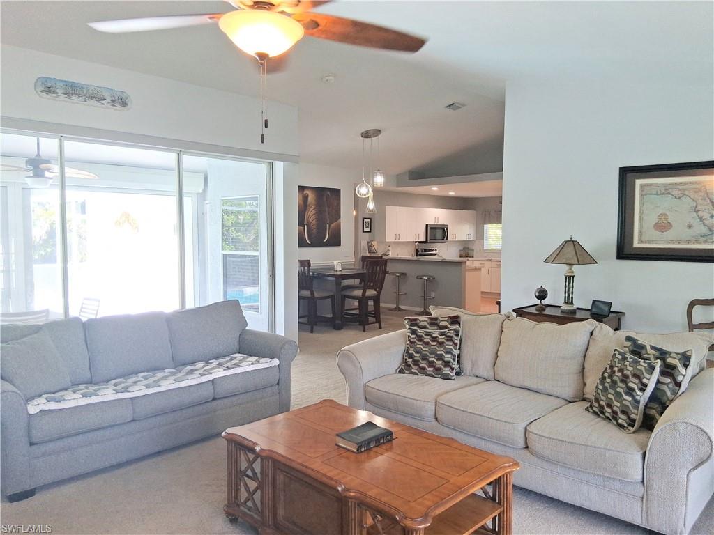 719 Zeppelin Pl Property Photo 8