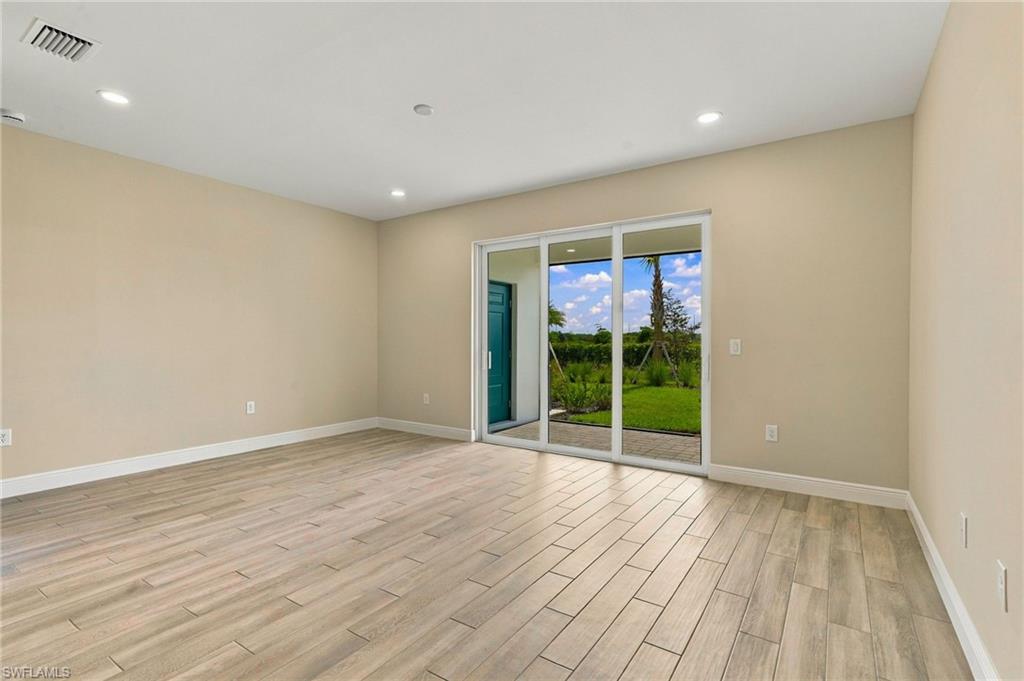 5137 Draco Cir Property Photo 8