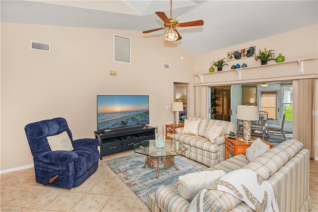 3437 Clubview Dr Property Photo 10