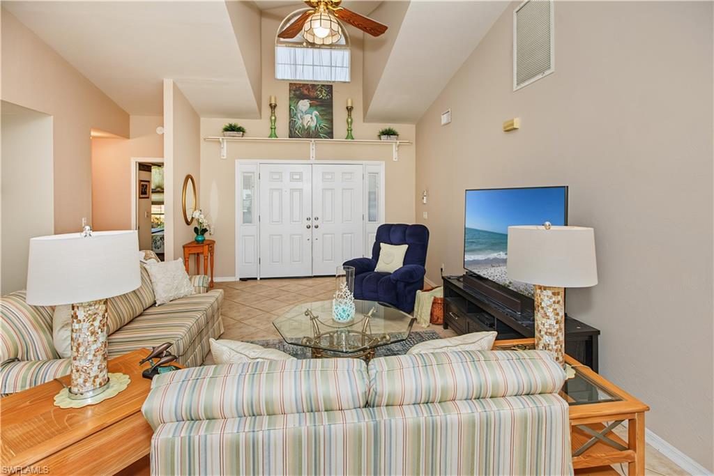 3437 Clubview Dr Property Photo 12