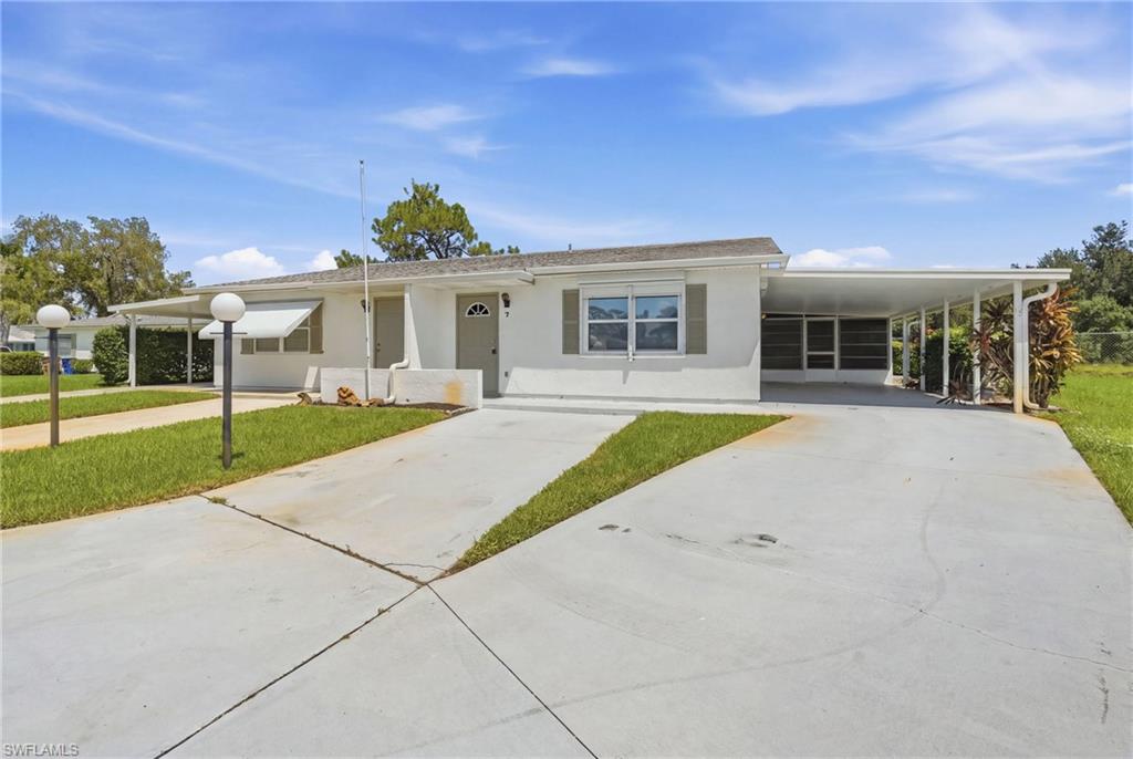 7 Dutch Iris Ln Property Photo 2