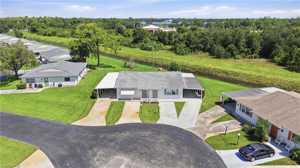 7 Dutch Iris Ln Property Photo 6