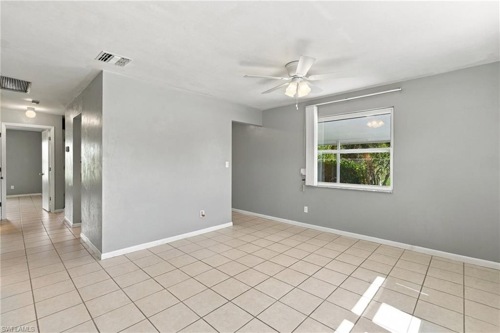 7 Dutch Iris Ln Property Photo 10