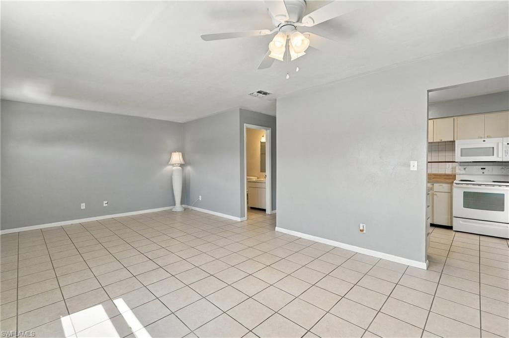 7 Dutch Iris Ln Property Photo 15