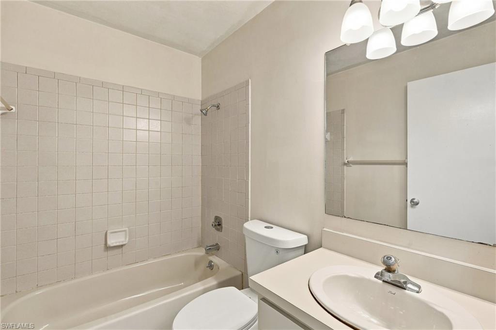 7 Dutch Iris Ln Property Photo 21
