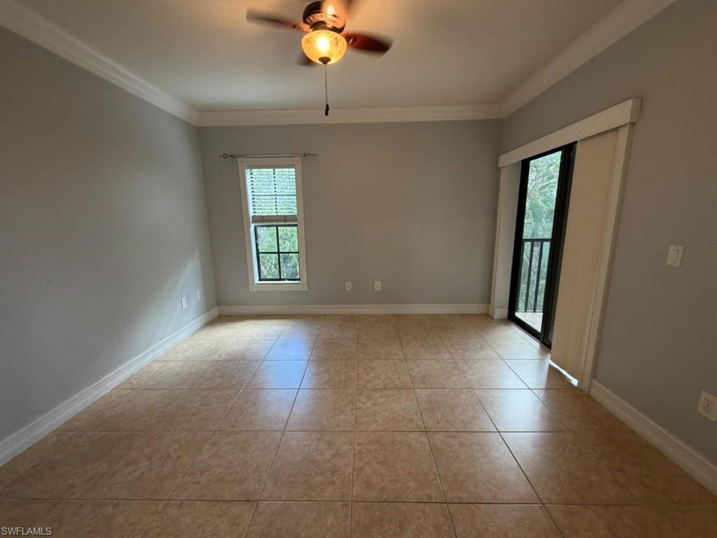 4921 Sw 16th Pl 202 Property Photo 15