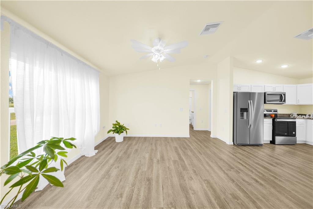 1405 Inwood Rd Property Photo 5