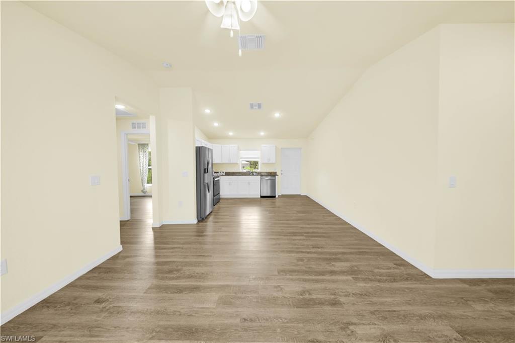 1405 Inwood Rd Property Photo 11