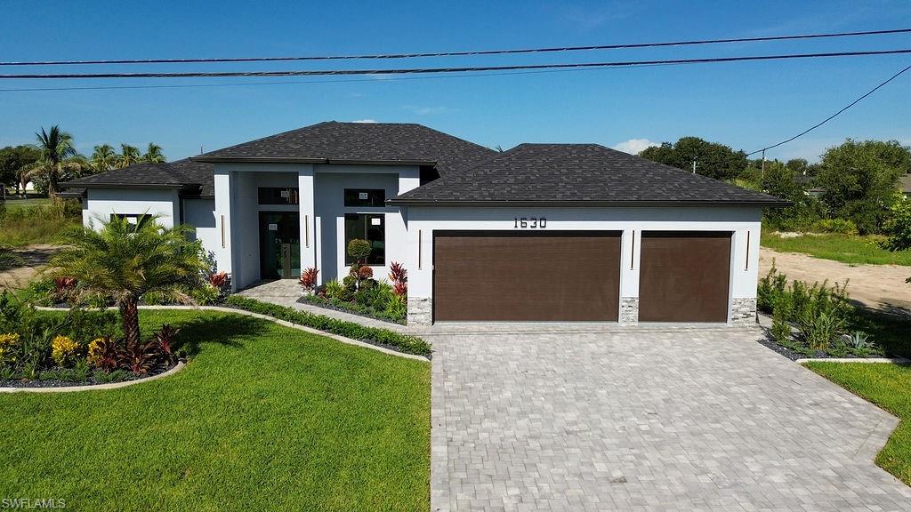 1902 Ne 13th Pl Property Photo 6