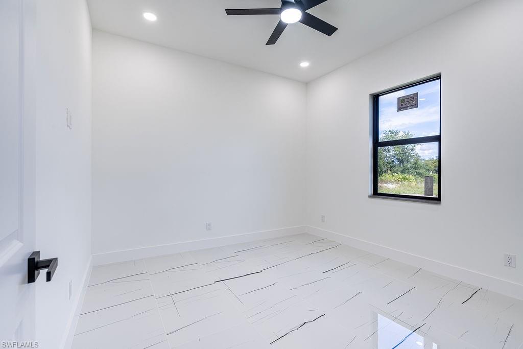 1902 Ne 13th Pl Property Photo 25