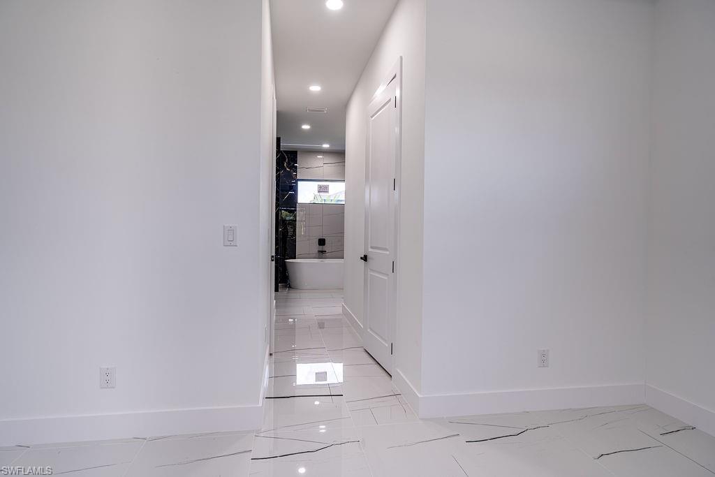 1902 Ne 13th Pl Property Photo 38
