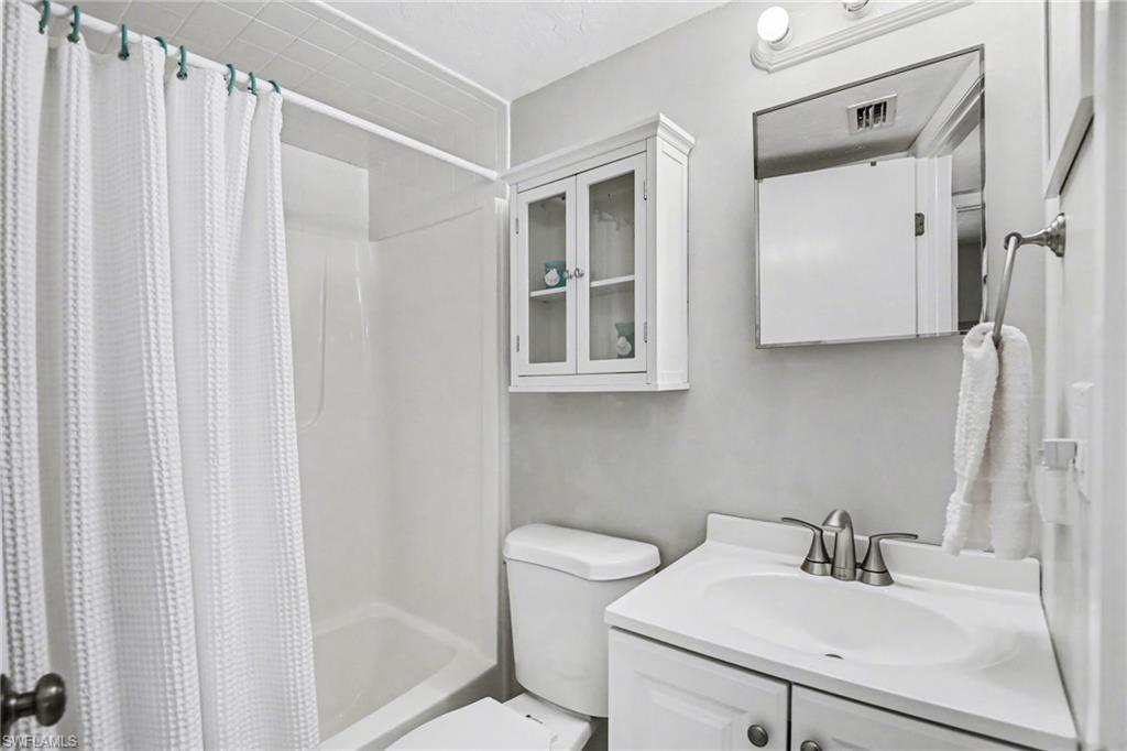 6891 Estero Blvd 326 Property Photo 20