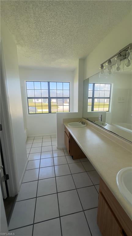 824 Frederick Reid St E Property Photo 5