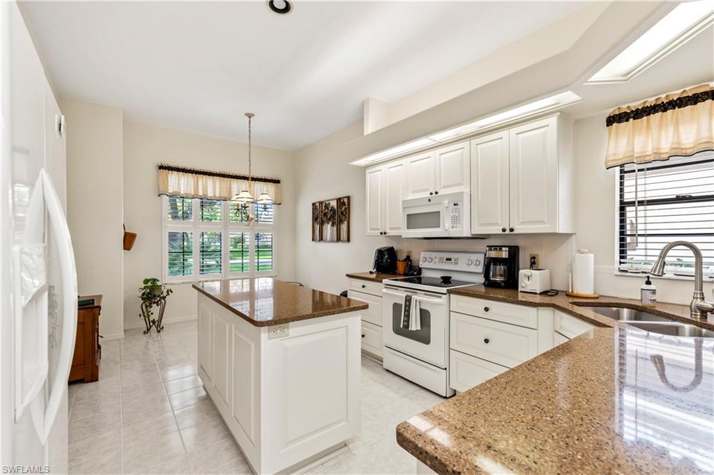 9029 Penelope Dr Property Photo 13