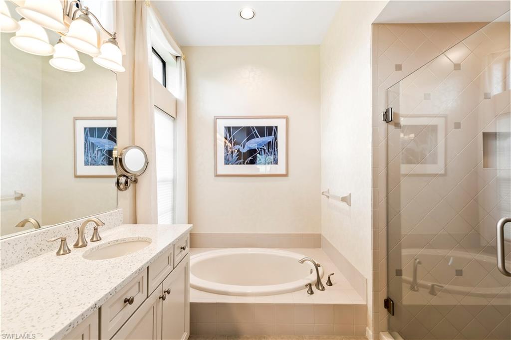 9029 Penelope Dr Property Photo 25