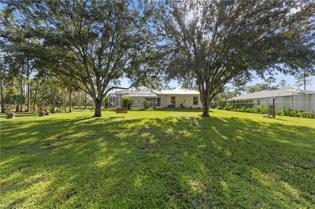 1111 Calvin Ave Property Photo 35