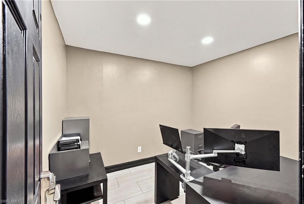 3535/3537 Dora St Property Photo 5
