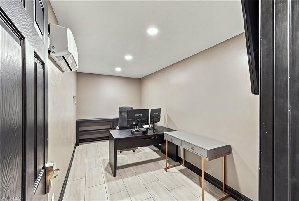 3535/3537 Dora St Property Photo 7