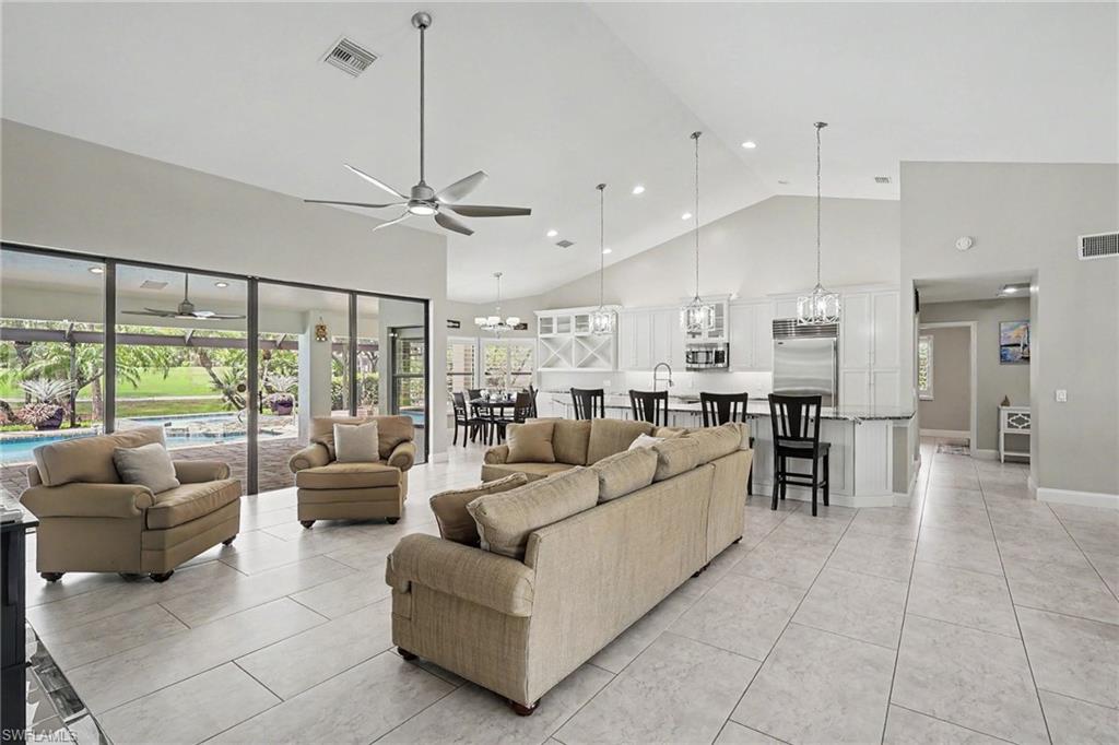 20248 Puma Trl Property Photo 5