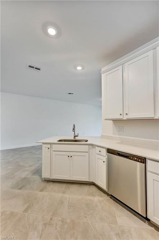 20545 Hazelnut Ct S Property Photo 5