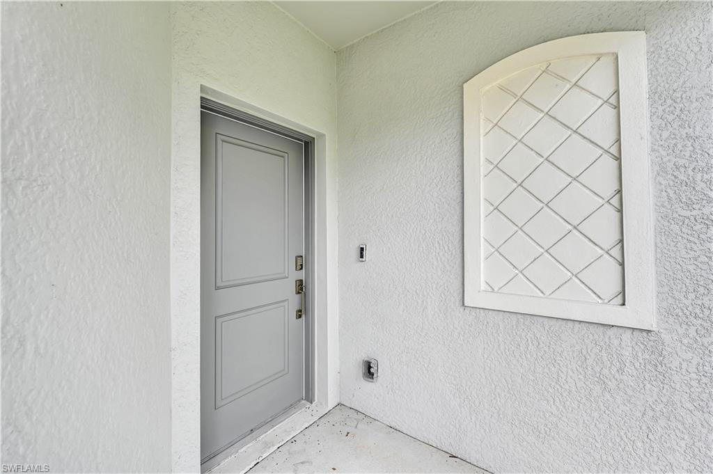 20545 Hazelnut Ct S Property Photo 21