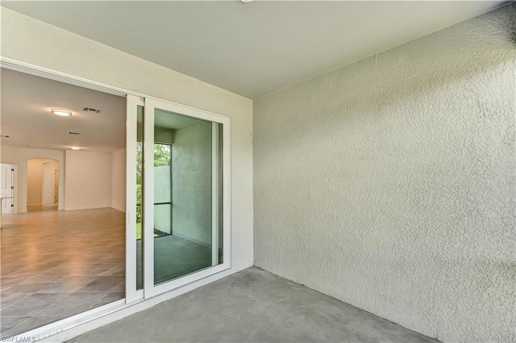 20545 Hazelnut Ct S Property Photo 27