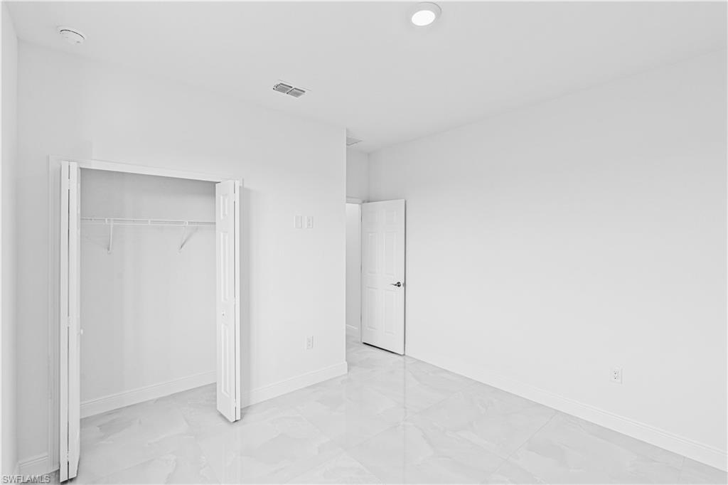 376 Cratsley Ave S Property Photo 24