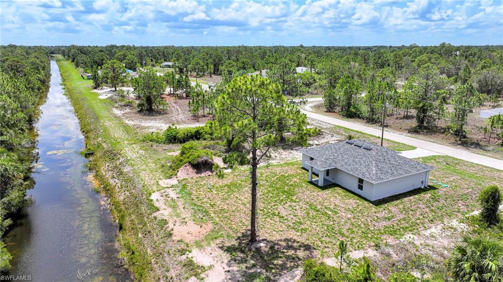 139 Paddock St Property Photo 18