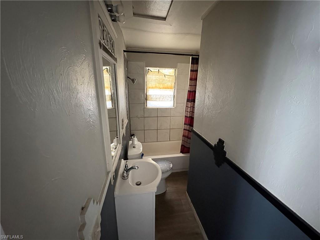 4231 Scott Ave Property Photo 15