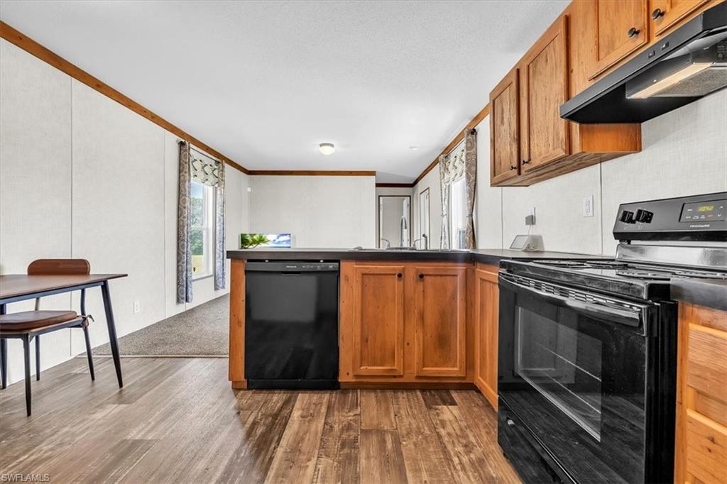3702 Dunreath Rd Property Photo 10