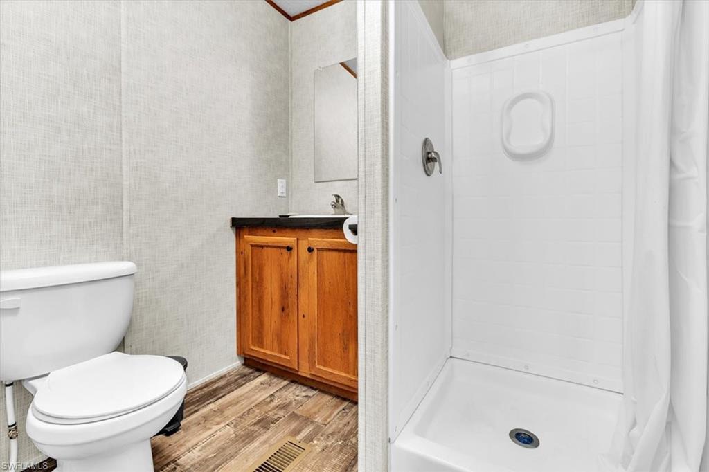 3702 Dunreath Rd Property Photo 14
