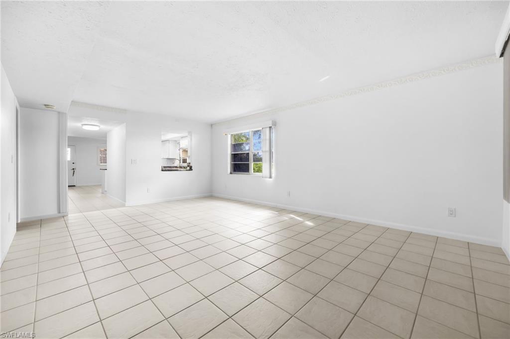 4426 Santa Barbara Blvd 101 Property Photo 16