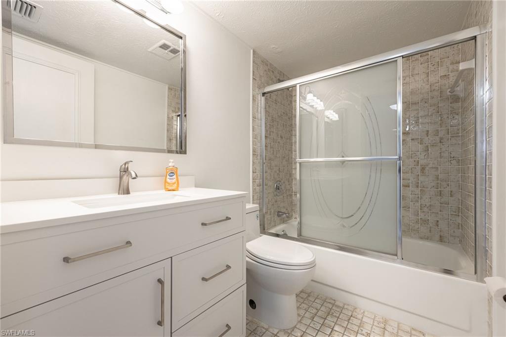 4426 Santa Barbara Blvd 101 Property Photo 24