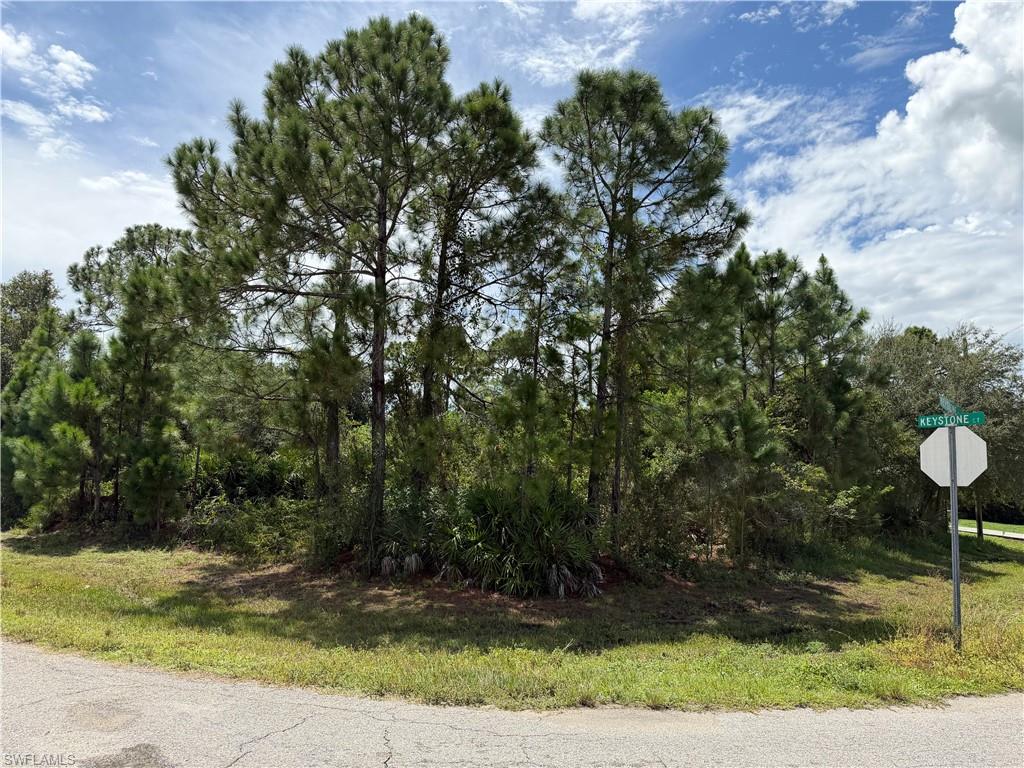 6026 Keystone Cir Property Photo 2