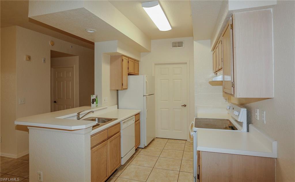 4650 Saint Croix Ln 716 Property Photo 5