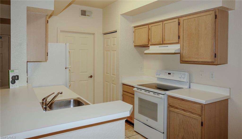 4650 Saint Croix Ln 716 Property Photo 6