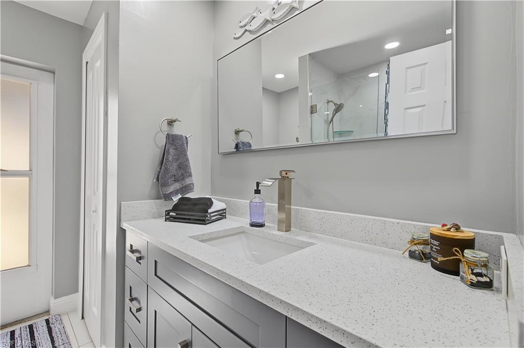 514 Se 34th Ter Property Photo 35