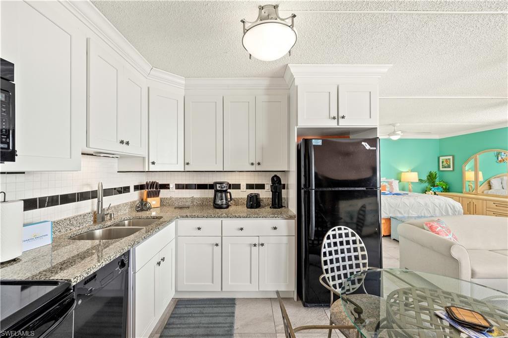 7360 Estero Blvd Ph5 Property Photo 5