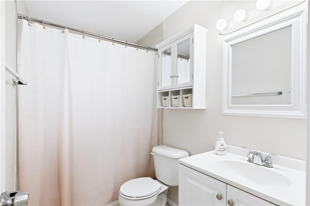 402 Ne 14th Pl Property Photo 20
