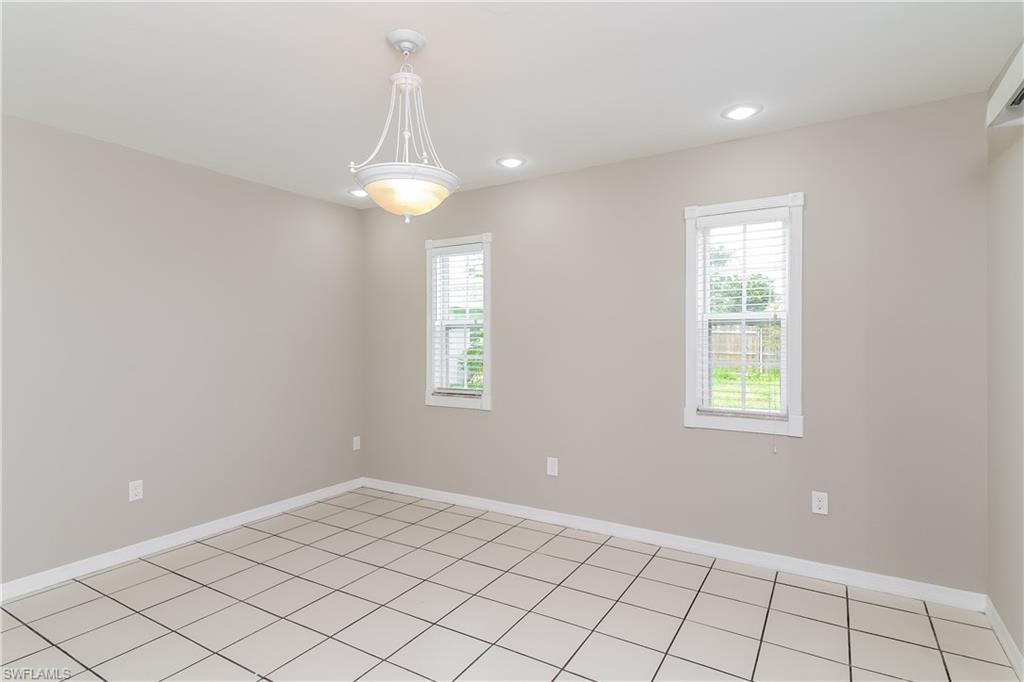 4295 Natchez Ter Property Photo 5