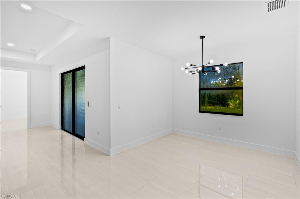 1501 Lovett St Property Photo 14
