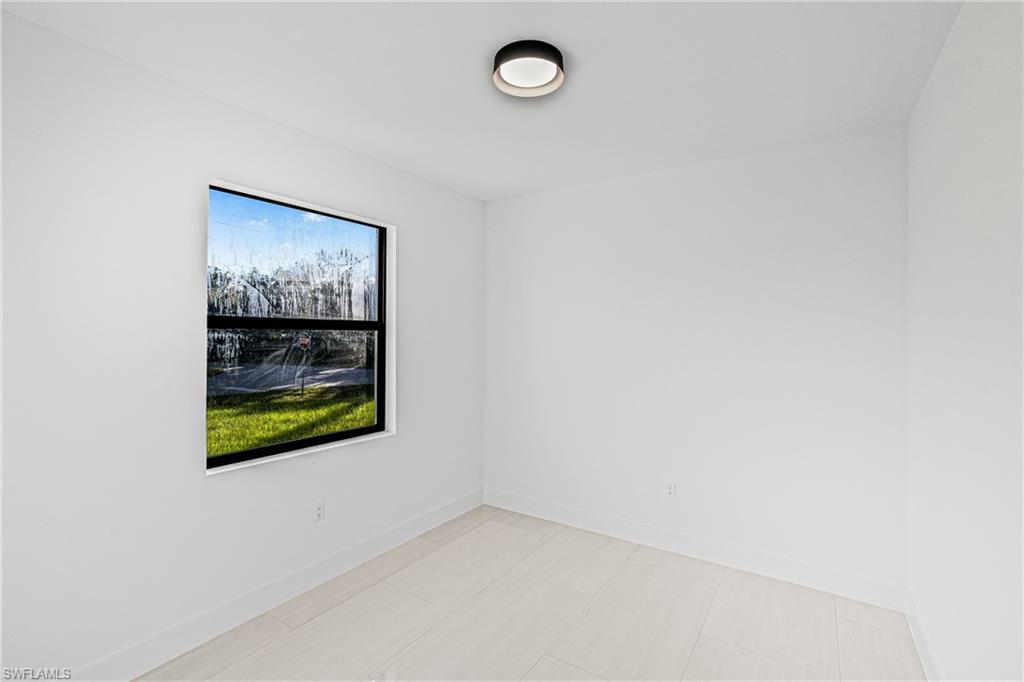 1501 Lovett St Property Photo 19