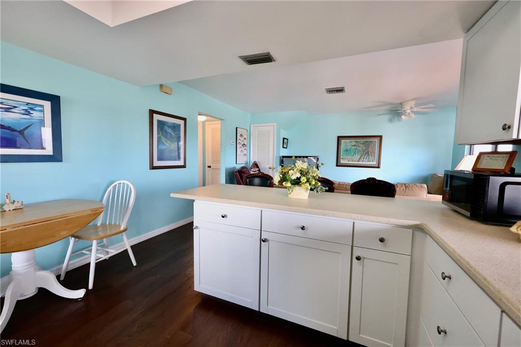 7702 Bocilla Ln Property Photo 35
