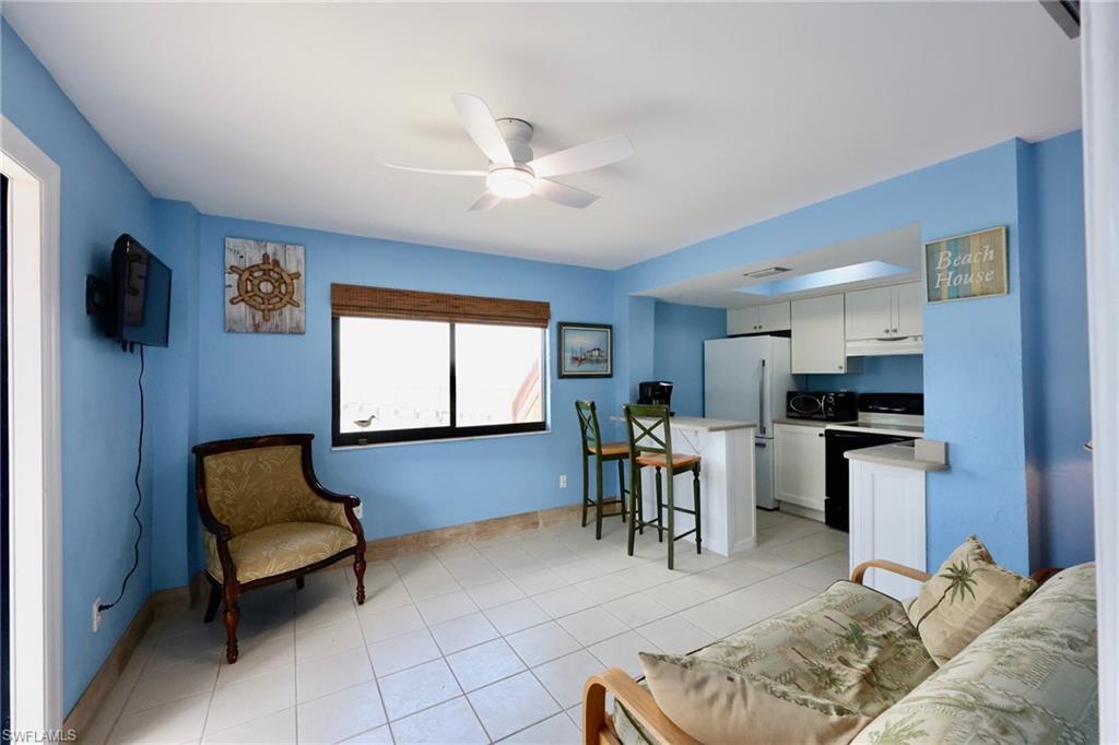 7702 Bocilla Ln Property Photo 55