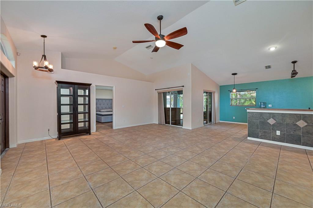 1817 Sw 21st Ter Property Photo 10