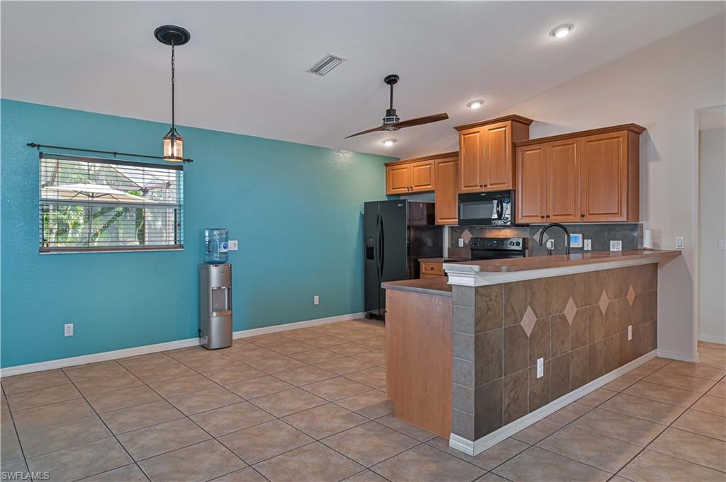 1817 Sw 21st Ter Property Photo 14