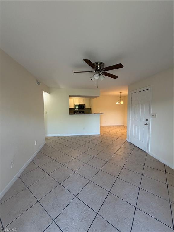 2885 Winkler Ave 611 Property Photo 2