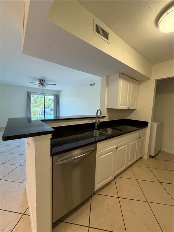 2885 Winkler Ave 611 Property Photo 9