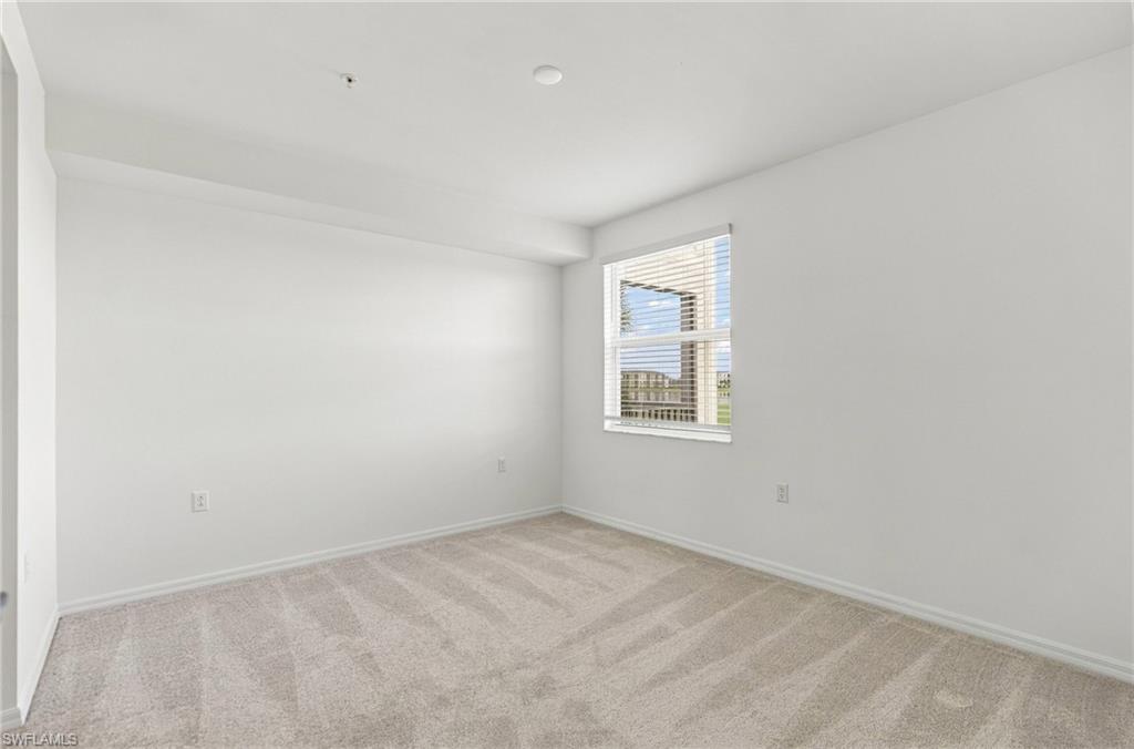 5479 Double Eagle Cir 3628 Property Photo 17